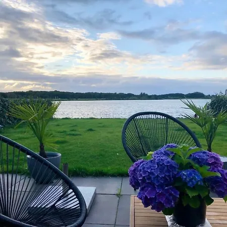 With 1 Bedroom Holiday home
