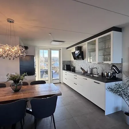 Holiday home With 1 Bedroom *